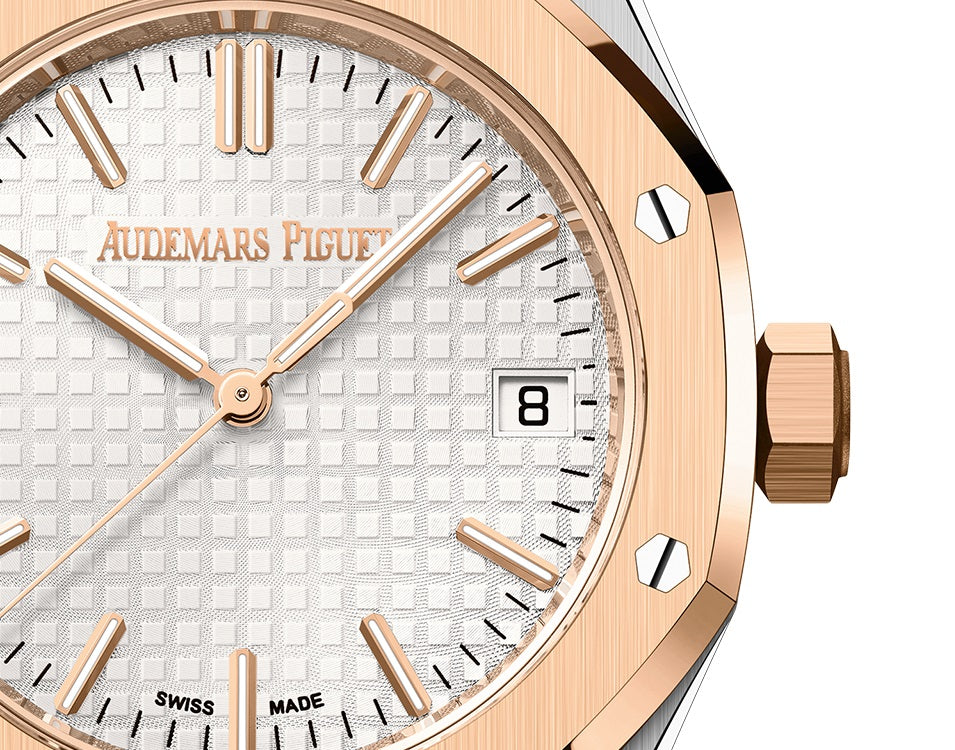 Audemars Piguet Royal Oak SELFWINDING "50TH ANNIVERSARY" Ref# 15550SR.OO.1356SR.01