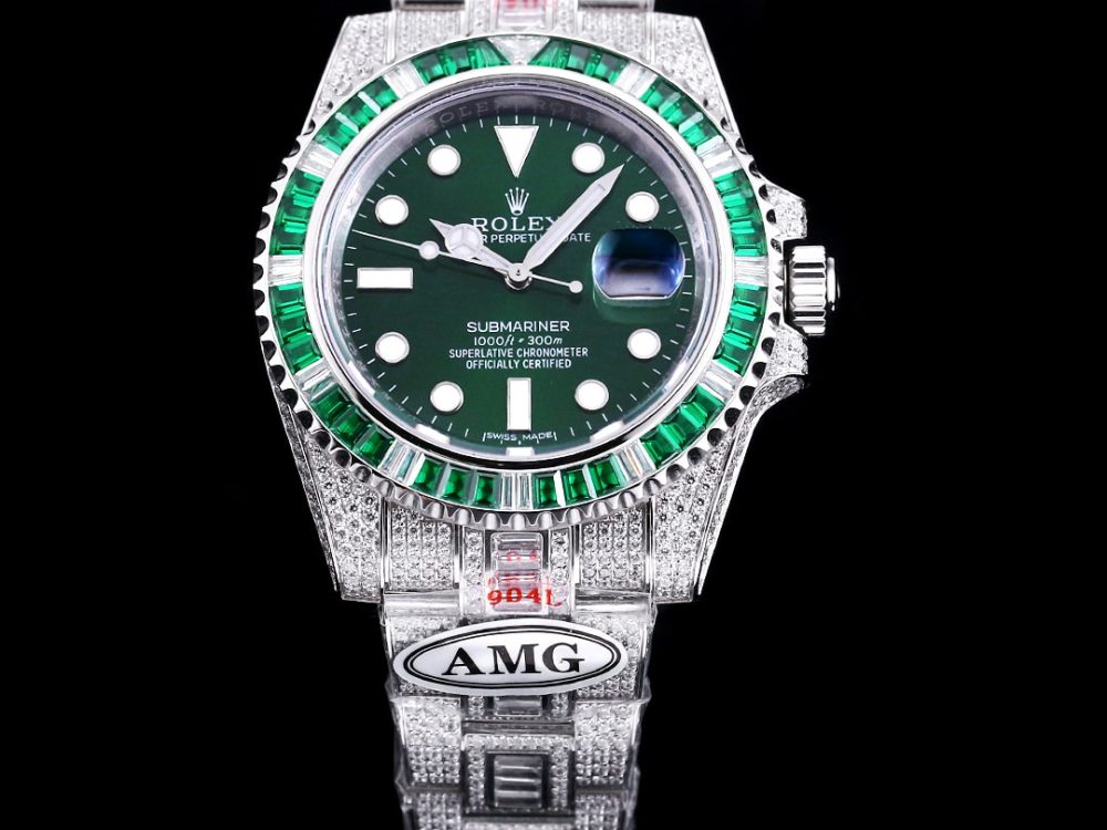 Rolex Submariner Iced Out Ref.116610LV 40mm Green Dial Green Bezel