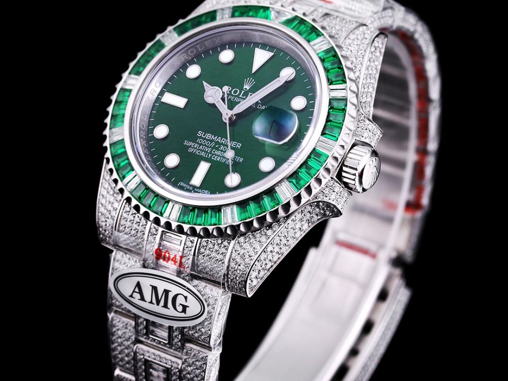 Rolex Submariner Iced Out Ref.116610LV 40mm Green Dial Green Bezel