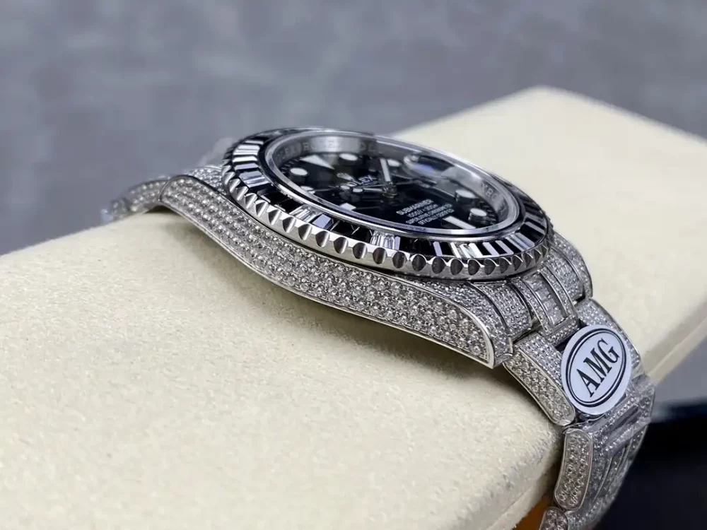 Rolex Submariner Iced Out Ref.116610LN 40mm Black Diamond Bezel