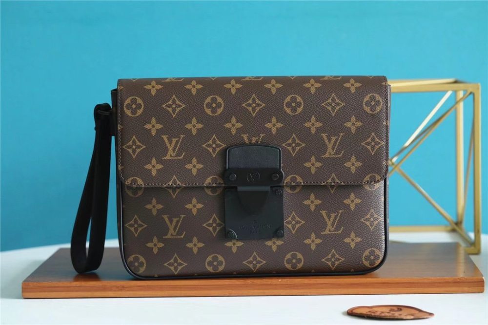 Louis Vuitton S Lock A4 Pouch Monogram Macassar Canvas For Men, Men's Bags, Shoulder And Crossbody Bags 10.6in/27cm LV M80560 - Crozus