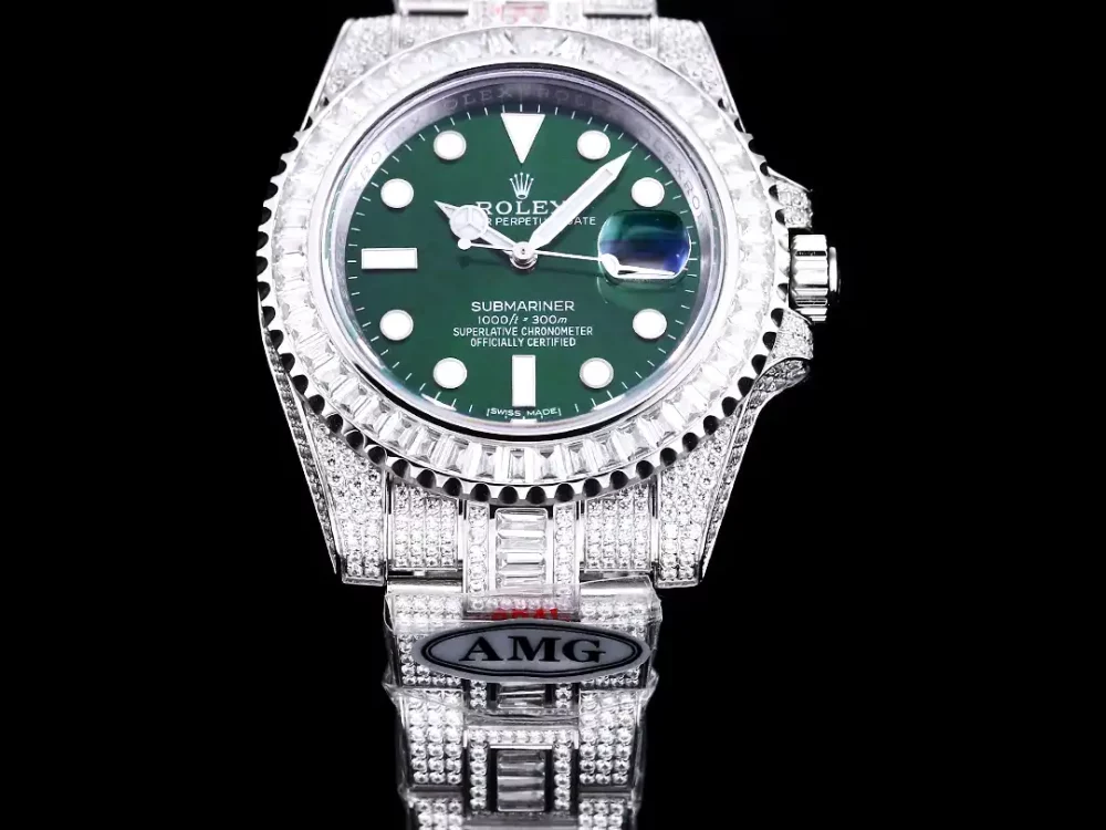 Rolex Submariner Iced Out Ref.116610LV 40mm Green Dial