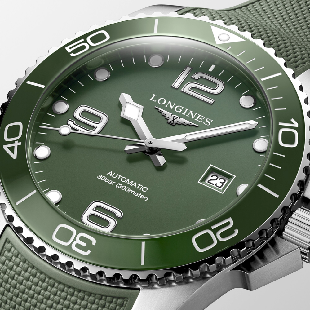 HydroConquest 43mm Green Dial Automatic Rubber Strap Watch