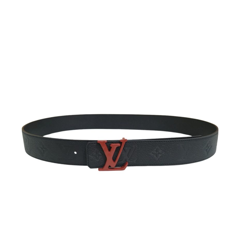 Louis Vuitton Red Buckle LV Iconic Monnogram Belt Black For Women - Crozus