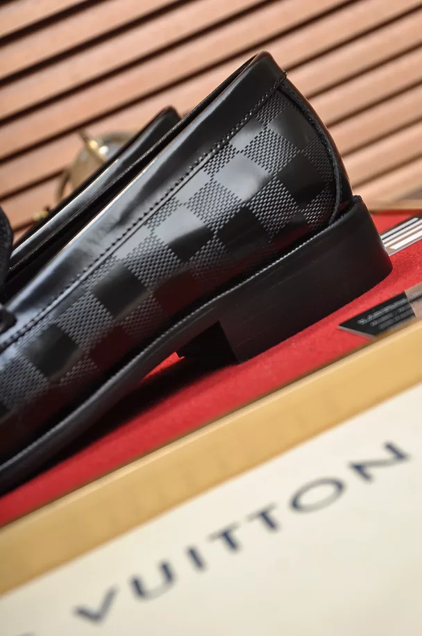 Louis Vuitton Loafer - LL23