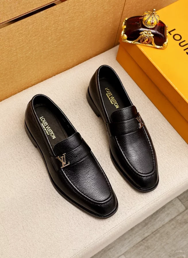 Louis Vuitton Loafer - LL24