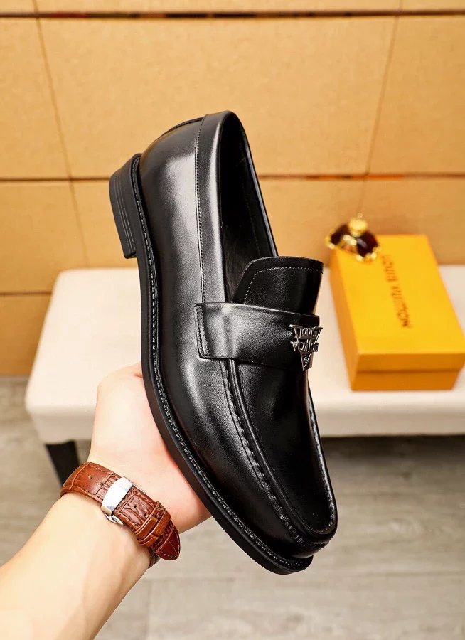 Louis Vuitton Loafer - LL35