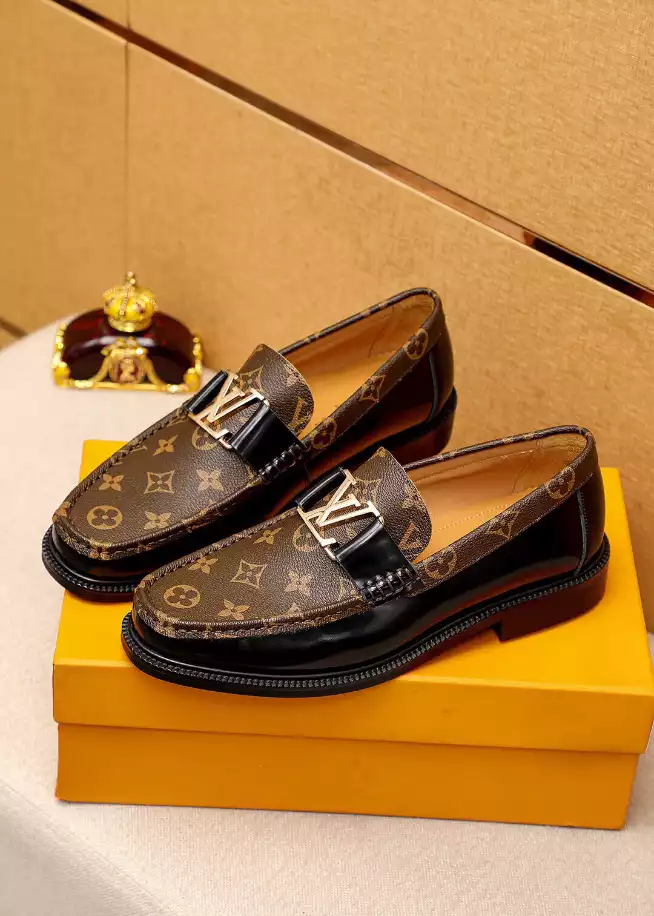 Louis Vuitton Louis Loafer - LL11