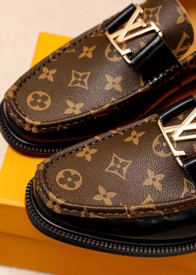 Louis Vuitton Louis Loafer - LL11