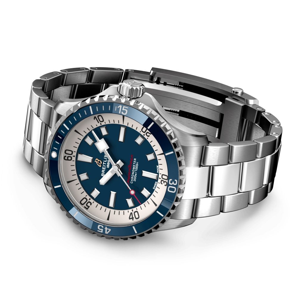 Breitling Superocean Automatic Ref# A17375E71C1A1