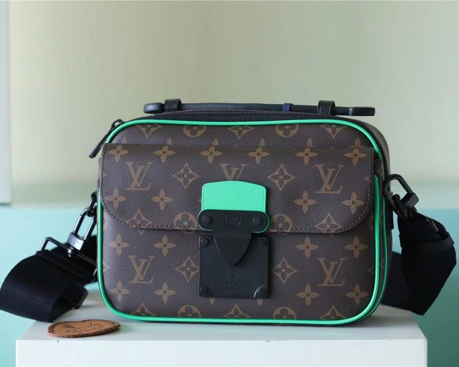 Louis Vuitton S-Lock Messenger Monogram Macassar By Virgil Abloh’s  Minty Green For Men, Men's Bags, Shoulder And Crossbody Bags 8.7in/22cm LV M46246 - Crozus