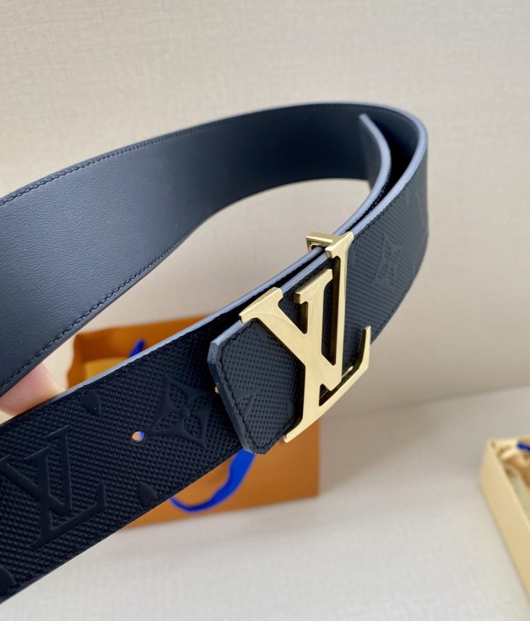 Louis Vuitton Iconic Reversible LV Belt Black LV Women Belt - Crozus