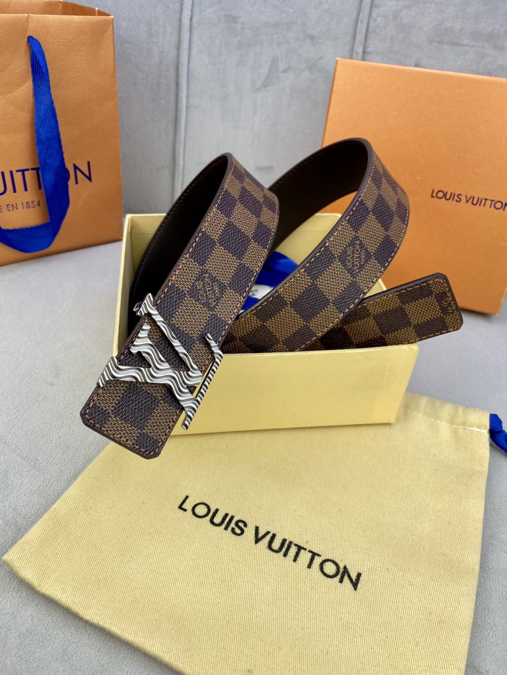 Louis Vuitton Iconic Reversible LV Belt Brown LV Women Belt - Crozus