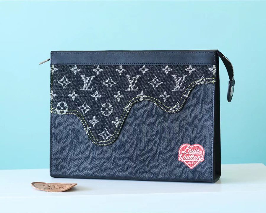 Louis Vuitton Pochette Voyage MM Monogram Drip Black By Nigo For Pre-Spring, Men's Travel Accessories 27cm LV M45961 - Crozus