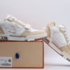 Louis Vuitton Trainer Beige White