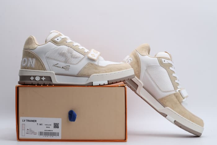 Louis Vuitton Trainer Beige White