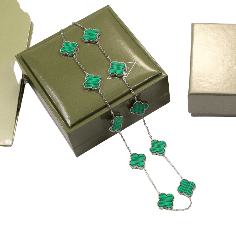 Green Clover Necklace