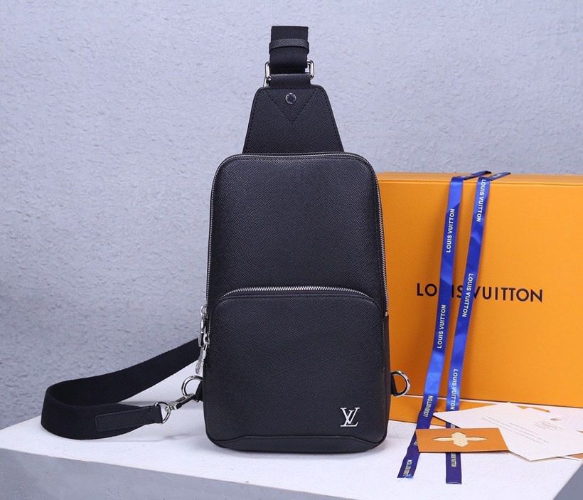 Louis Vuitton Avenue Sling Bag Taiga Black For Men, Men's Bags, Messenger And Crossbody Bags 12.2in/31cm LV M30443 - Crozus