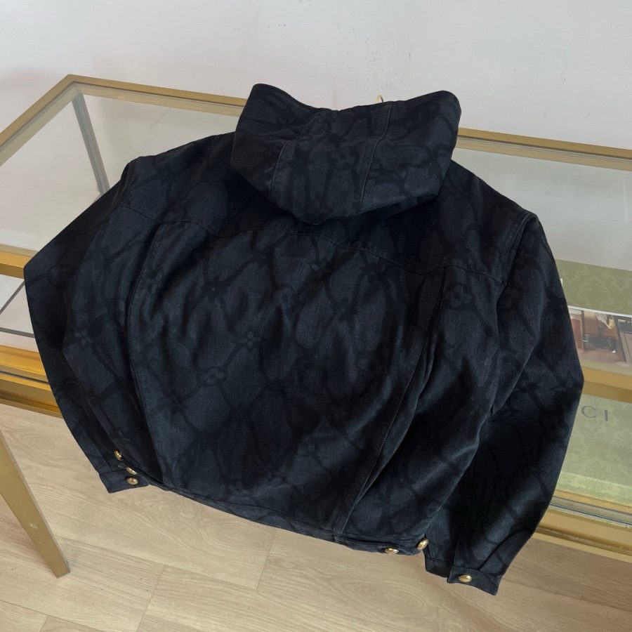 Black Jacket